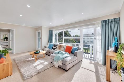 Photo of property in 64 Hillside Road, Papatoetoe, Auckland, 2025