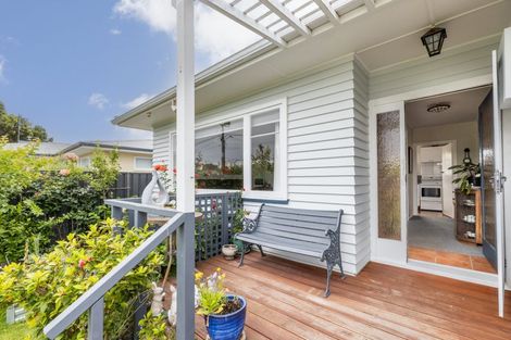 Photo of property in 66 Murphy Road, Taradale, Napier, 4112