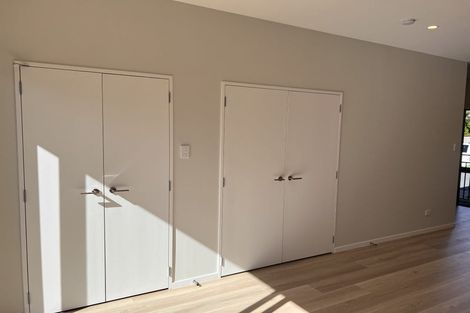 Photo of property in 1/39 Graham Avenue, Te Atatu Peninsula, Auckland, 0610