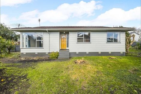 Photo of property in 3 Crampton Place, Manurewa, Auckland, 2102