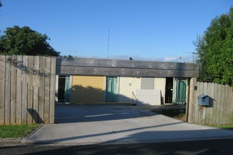 Photo of property in 1/290 Wairau Road, Glenfield, Auckland, 0629