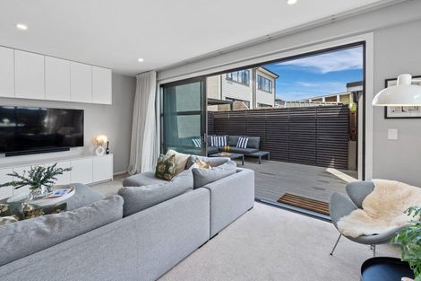 Photo of property in 37 Eyton Kay Road, Hobsonville, Auckland, 0616