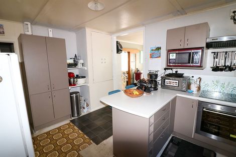 Photo of property in 214 High Street, Dannevirke, 4930