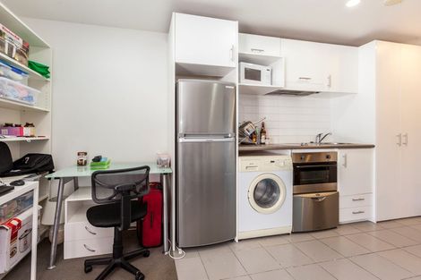 Photo of property in 23 Emily Place, Bellevue, Tauranga, 3110