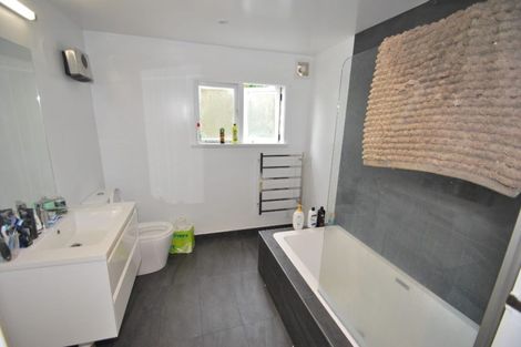 Photo of property in 50 Reuben Avenue, Brooklyn, Wellington, 6021