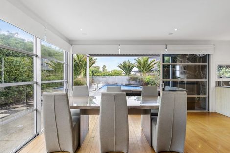 Photo of property in 10 Churchill Road, Cockle Bay, Auckland, 2014
