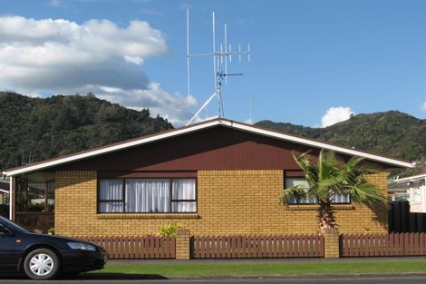 Photo of property in 312c Mackay Street, Thames, 3500