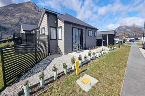 Photo of property in 29 Cumberland Road, Lower Shotover, Queenstown, 9304