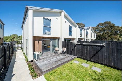 Photo of property in 9/7 Lindores Street, Addington, Christchurch, 8024