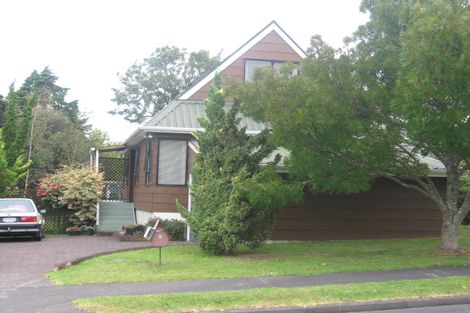 Photo of property in 4 Sunward Rise, Glenfield, Auckland, 0629
