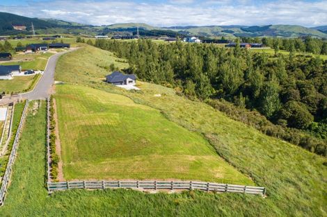 Photo of property in 15 Chatfield Lane, Aokautere, 4471
