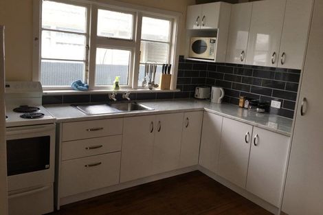 Photo of property in 71 Barton Street, Woolston, Christchurch, 8023