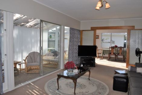 Photo of property in 84 Kirk Street, Otaki, 5512