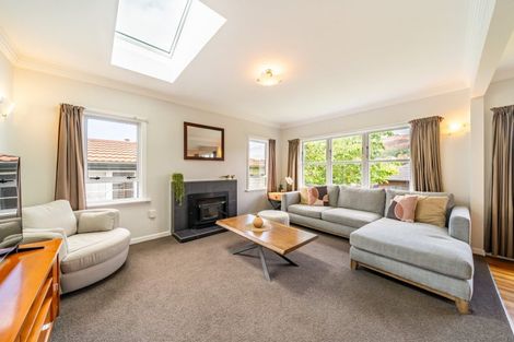 Photo of property in 342 Main Road, Tawa, Wellington, 5028