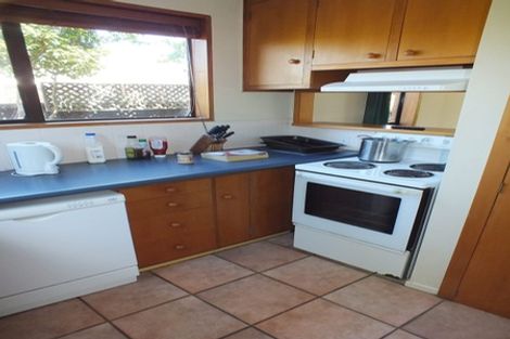 Photo of property in 2d Coles Place, St Albans, Christchurch, 8014