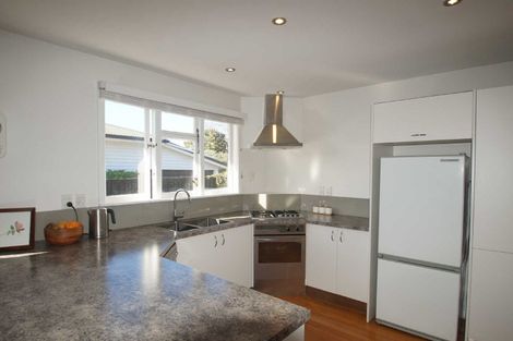 Photo of property in 9 Verran Place, Fendalton, Christchurch, 8052