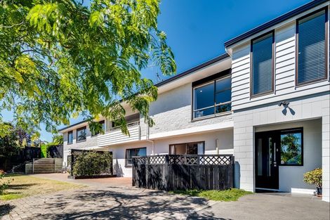 Photo of property in 82 Mchardy Street, Havelock North, 4130