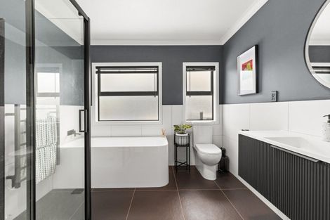 Photo of property in 35 Flanders Avenue, Onekawa, Napier, 4110