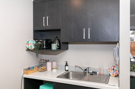 Photo of property in 181u5 Knighton Road, Hillcrest, Hamilton, 3216