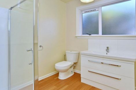 Photo of property in 213 Main North Road, Redwood, Christchurch, 8051