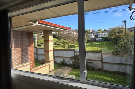 Photo of property in 11 College Street, Caversham, Dunedin, 9012