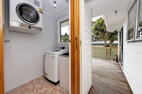 Photo of property in 47 Hartley Terrace, Massey, Auckland, 0614