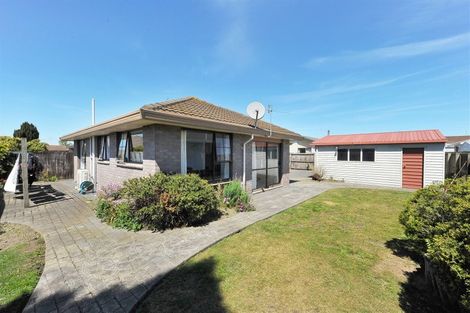 Photo of property in 5 Peebles Drive, Hei Hei, Christchurch, 8042