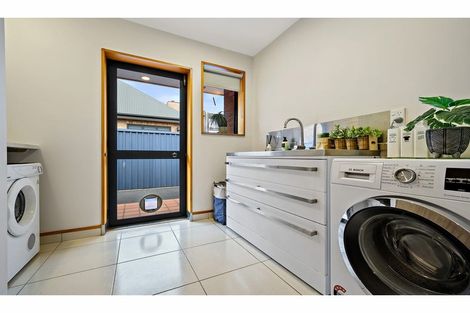 Photo of property in 37 Englefield Road, Belfast, Christchurch, 8051