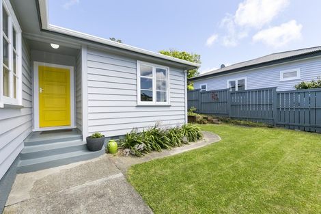 Photo of property in 45 Dominion Park Street, Johnsonville, Wellington, 6037