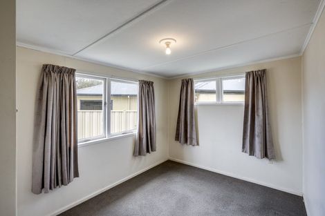 Photo of property in 9 Oxford Street, Taradale, Napier, 4112