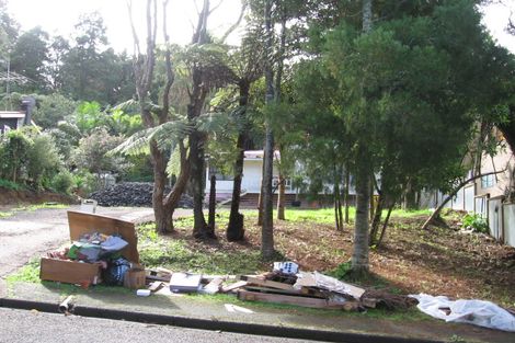 Photo of property in 12 Ngaio Road, Titirangi, Auckland, 0604