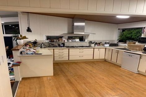 Photo of property in 30 Noall Street, Te Atatu Peninsula, Auckland, 0610