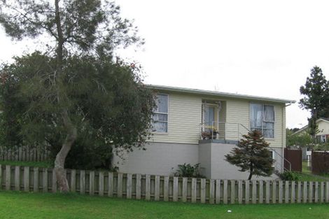 Photo of property in 10 Kopi Place, Massey, Auckland, 0614