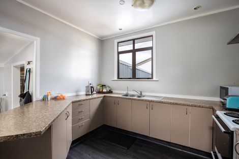 Photo of property in 10 Miranda Street, Stratford, 4332