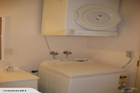 Photo of property in 8u8 Girton Terrace, Mount Cook, Wellington, 6021