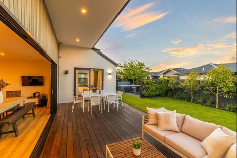 Photo of property in 18 Karere Avenue, Marshland, Christchurch, 8083