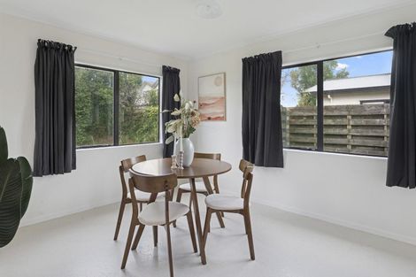 Photo of property in 6 Tarewa Place, Rotorua, 3010