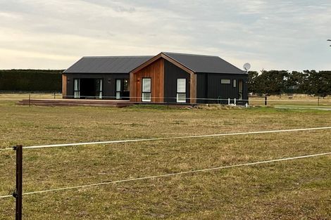 Photo of property in 11 Rakero (pvt) Lane, Fernside, Rangiora, 7471