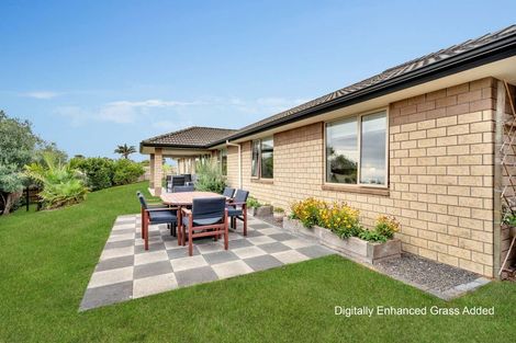 Photo of property in 12 Omana Avenue, Shelly Beach, Helensville, 0874