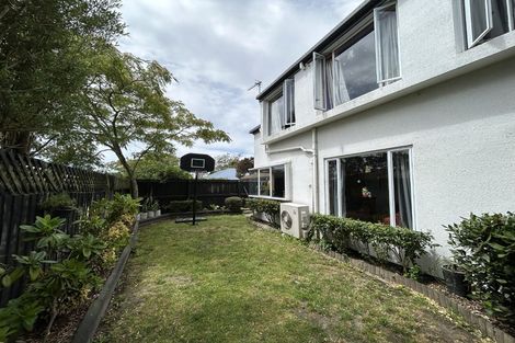 Photo of property in 2/144a Yaldhurst Road, Sockburn, Christchurch, 8042
