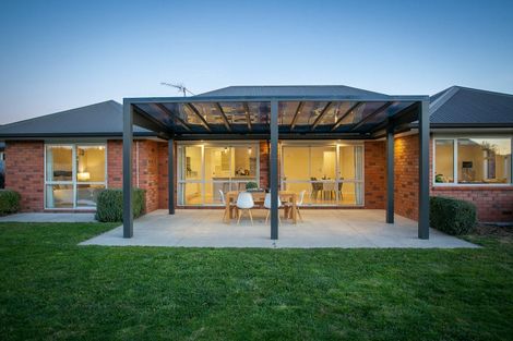 Photo of property in 16 Tiaki Way, Cambridge, 3434