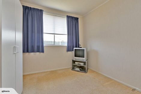 Photo of property in 2/34 Te Aute Road, Havelock North, 4130
