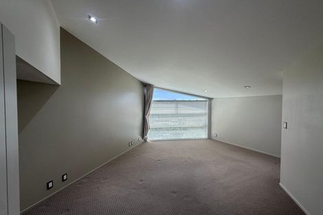 Photo of property in 112 Kittiwake Drive, Schnapper Rock, Auckland, 0632