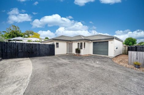 Photo of property in 54 Walworth Avenue, Pakuranga Heights, Auckland, 2010