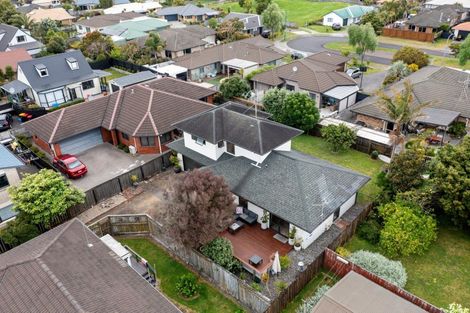 Photo of property in 124b Dickson Road, Papamoa Beach, Papamoa, 3118