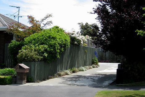 Photo of property in 3 Claverley Gardens, Avonhead, Christchurch, 8042