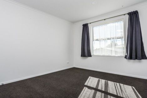 Photo of property in 2 Garnett Avenue, Forest Lake, Hamilton, 3200