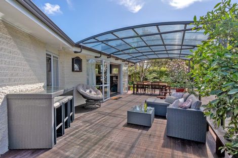 Photo of property in 72 Kuratawhiti Street, Greytown, 5712