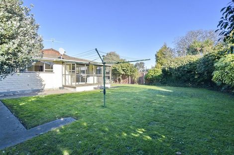 Photo of property in 28 Strathfield Avenue, Dallington, Christchurch, 8061