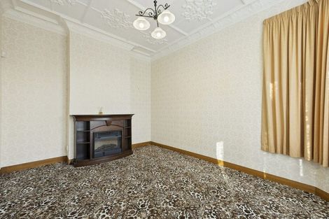 Photo of property in 37 Mornington Road, Balaclava, Dunedin, 9011